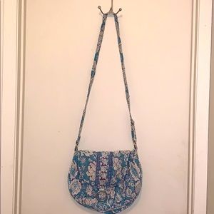 ⚠️ Vera Bradley worn, faded , great for crafting
